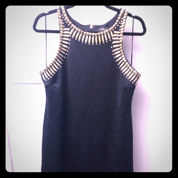 Dress - Picture 1 of 3